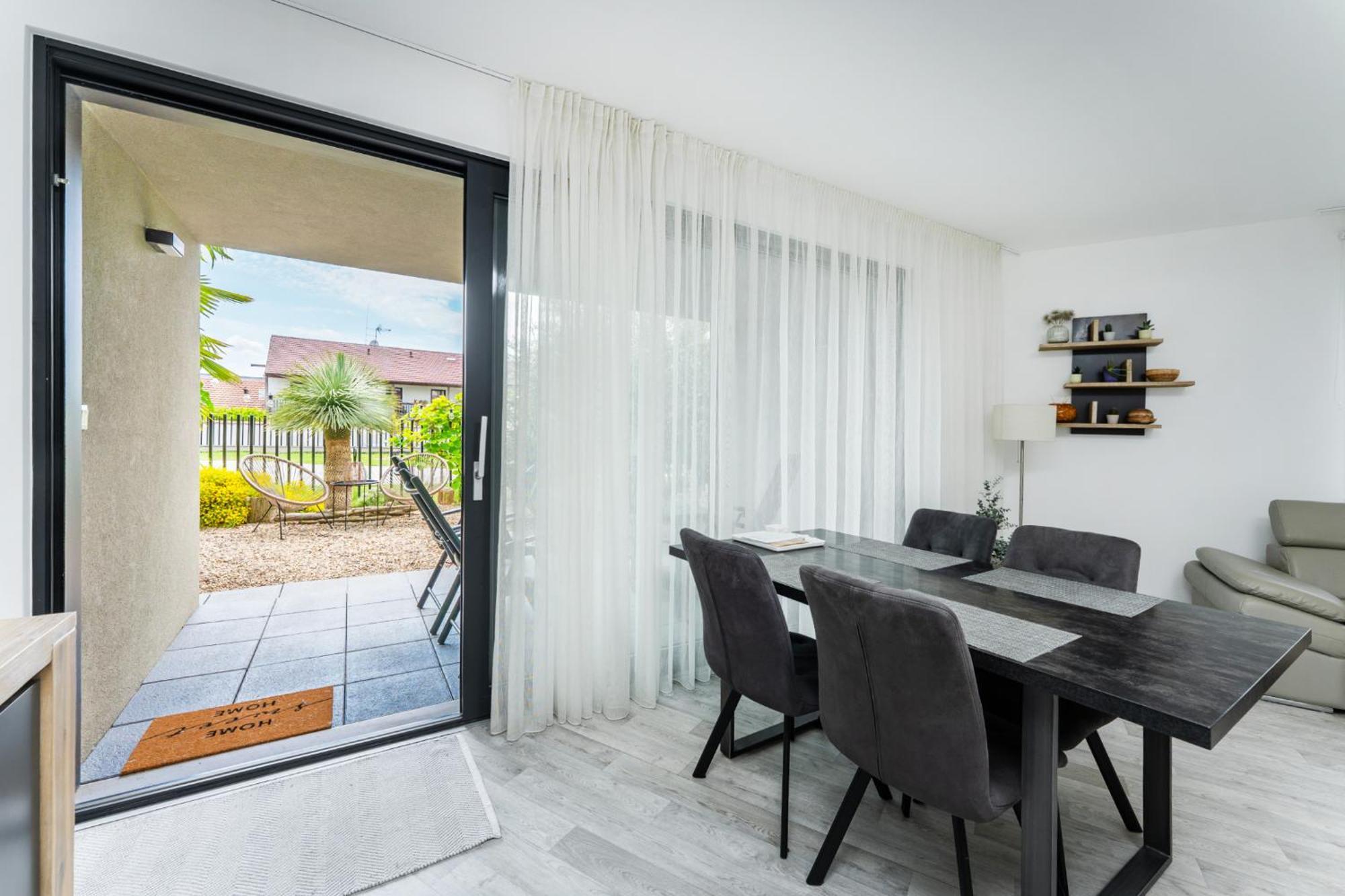 מיקולוב Palm Garden Apartment 2 מראה חיצוני תמונה